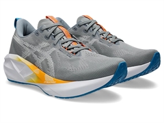 Кроссовки ASICS NOVABLAST 5 Gravel/White 1011B974-020